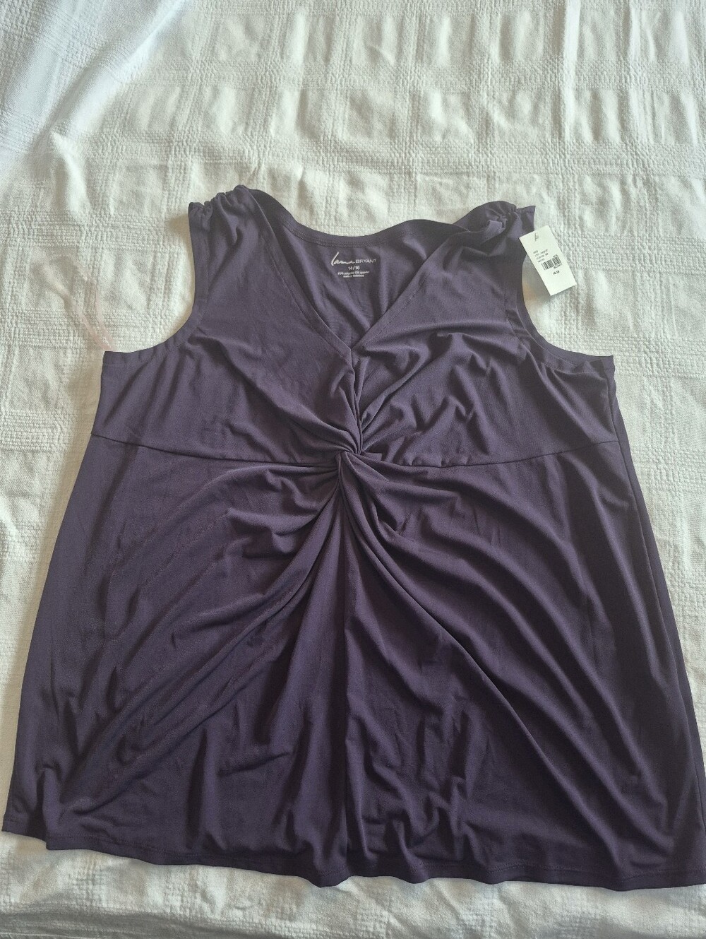 Land Bryant women's 14/16 dark purple tank top, cute front twist NEW